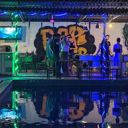 Vang Vieng Backpackers Hostel Buitenkant foto