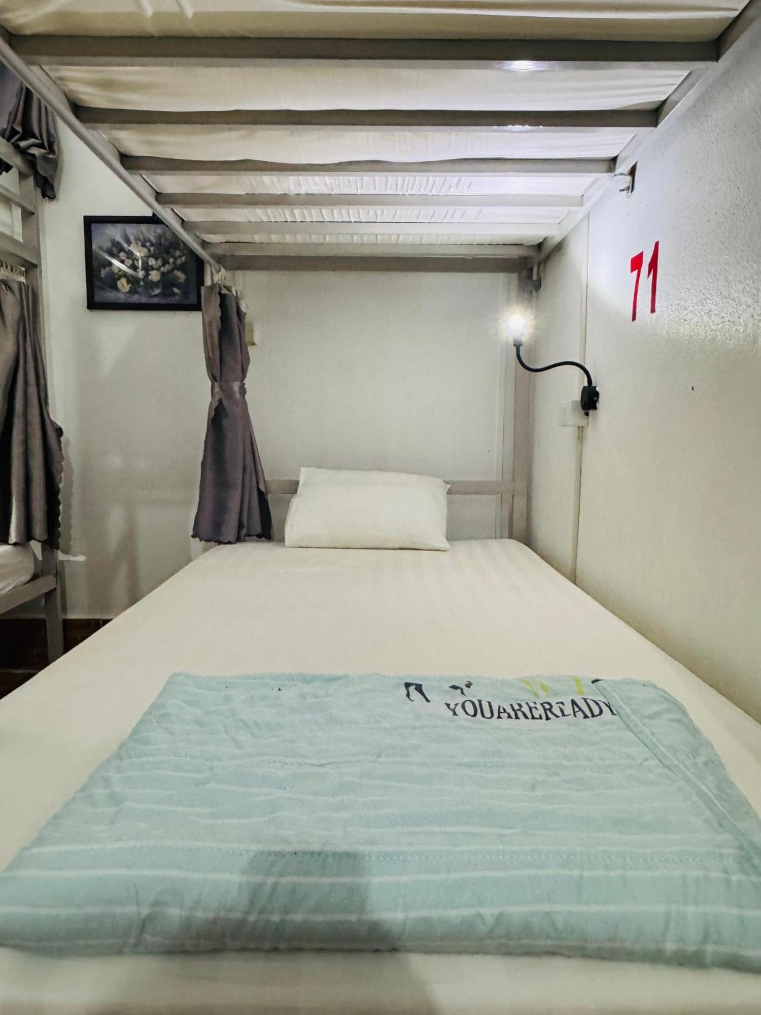 Vang Vieng Backpackers Hostel Buitenkant foto